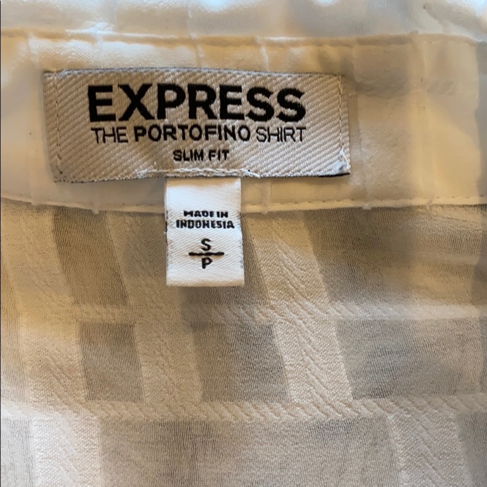 Express button down - Picture 3 of 4